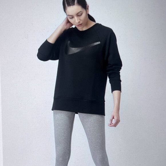 Nike Women Black AS DRY TOP CREW SWOOSH Sweatshirt Big Swoosh Medium - Picture 1 of 12